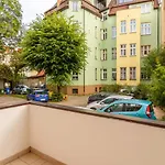 Park Apartment