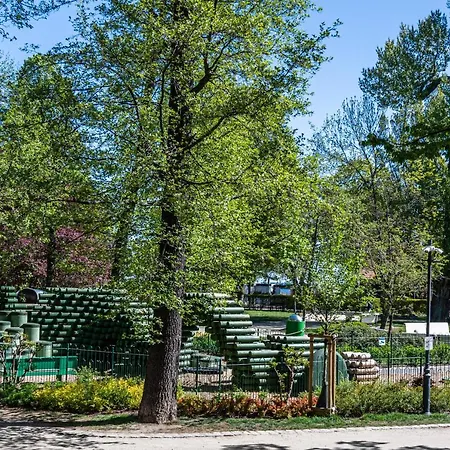 Park Апартаменты *